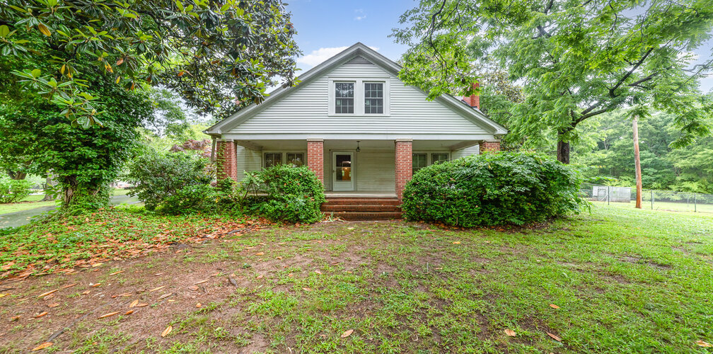 520 Eastwood Park Cir